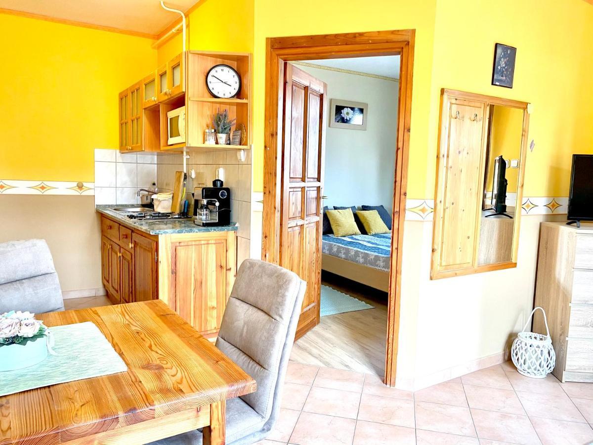 Katalin App. Zalagyoengye Apartment Zalakaros Bagian luar foto
