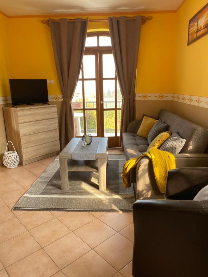 Katalin App. Zalagyoengye Apartment Zalakaros Bagian luar foto