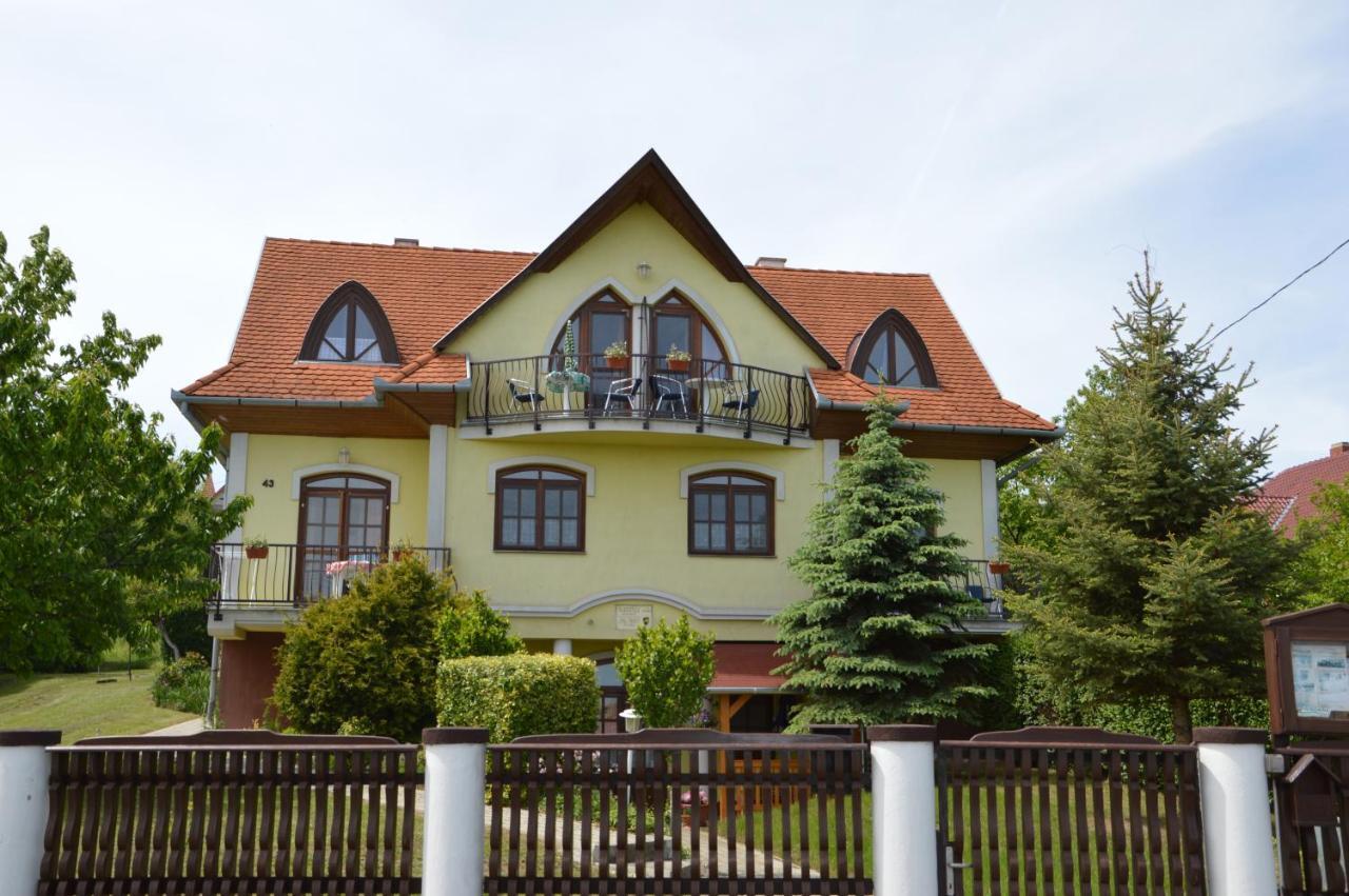Katalin App. Zalagyoengye Apartment Zalakaros Bagian luar foto
