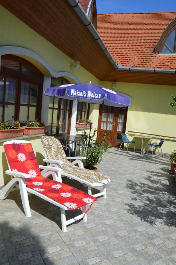 Katalin App. Zalagyoengye Apartment Zalakaros Bagian luar foto